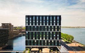 Four Elements Amsterdam 4*